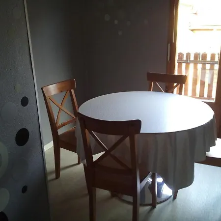 Du Vigneron 아파트 미터위어